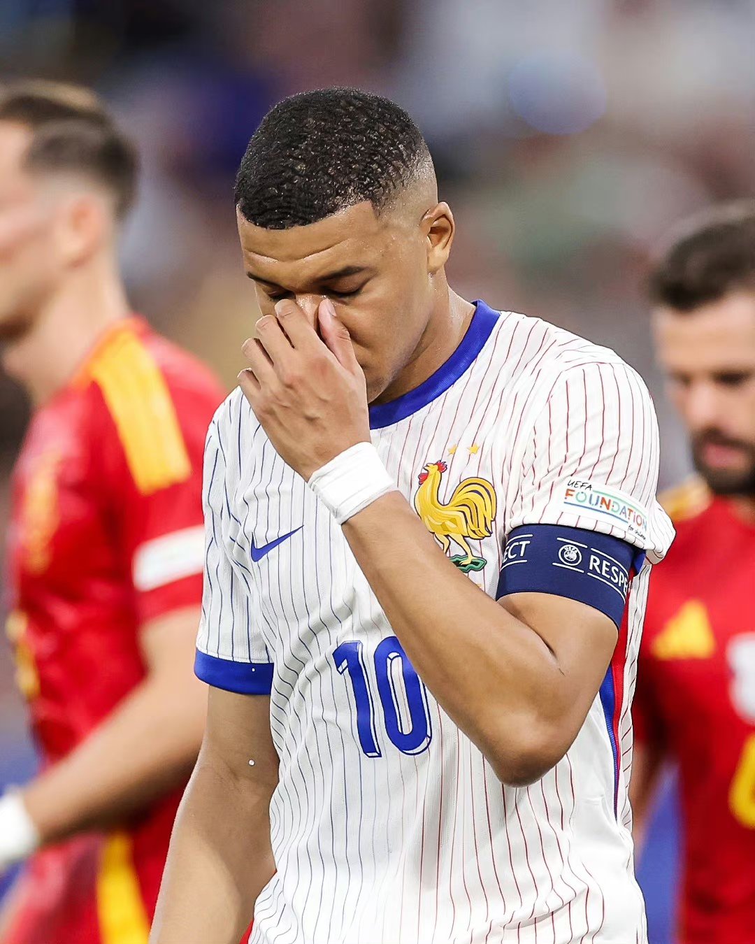 关于赛前西汉姆备战法国杯，战术微调细节曝光，气氛紧张，细节决定成败的信息-开云娱乐